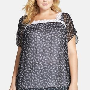 NWOT Two by Vince Camuto Pineapple Sheer Blouse 2X